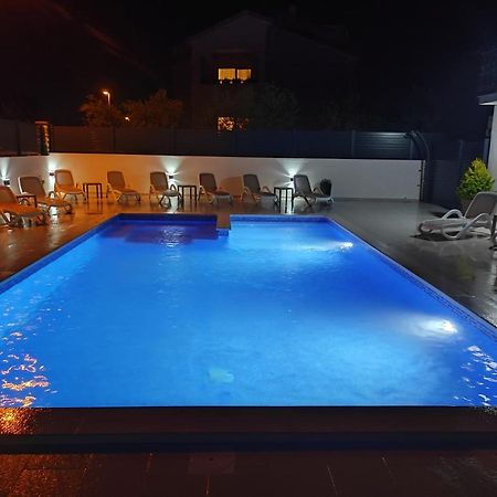 Viktor Rooms And Apartments Rovinj Dış mekan fotoğraf