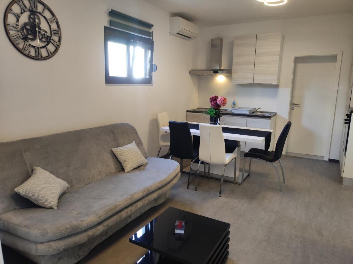 Viktor Rooms And Apartments Rovinj Dış mekan fotoğraf