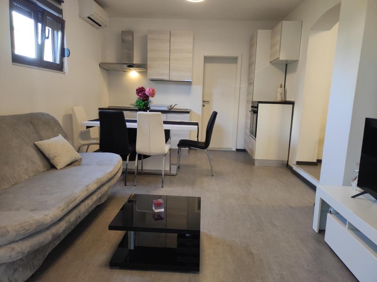 Viktor Rooms And Apartments Rovinj Dış mekan fotoğraf