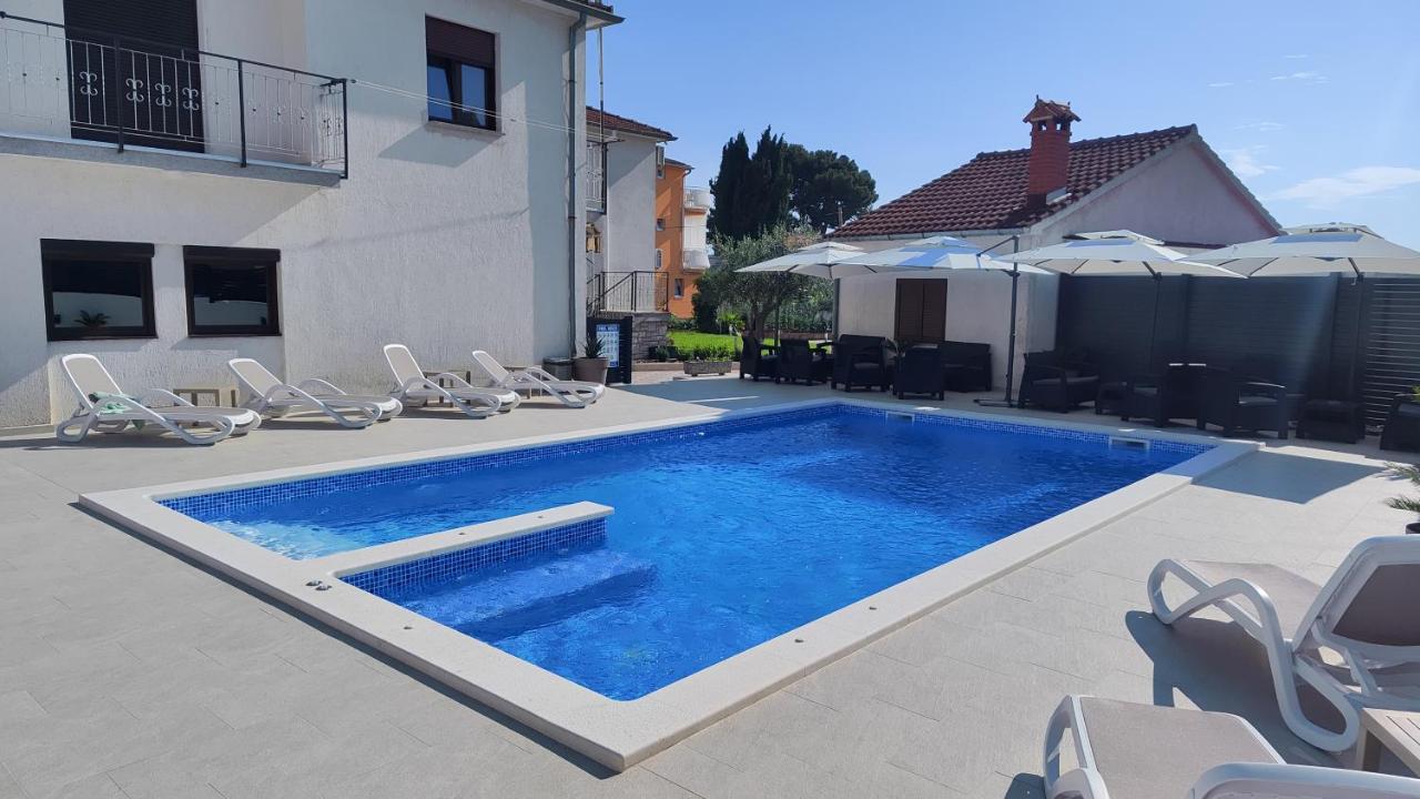 Viktor Rooms And Apartments Rovinj Dış mekan fotoğraf